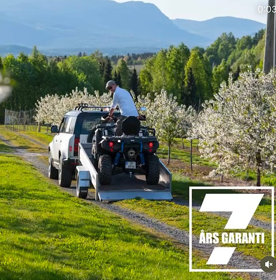 QJ Motor SFA1000 Touring Deluxe 28 of 30