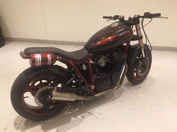 Yamaha XJ 900 STRIDER 4 of 5