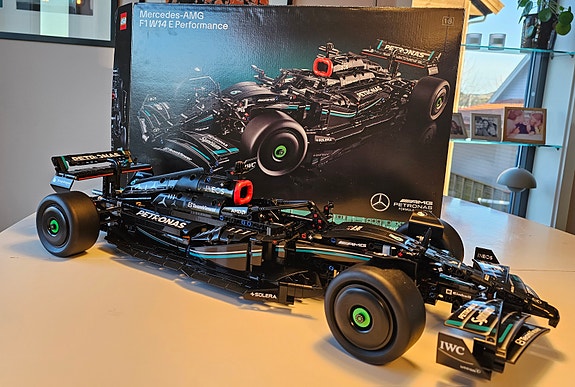 Product image 2 of 7