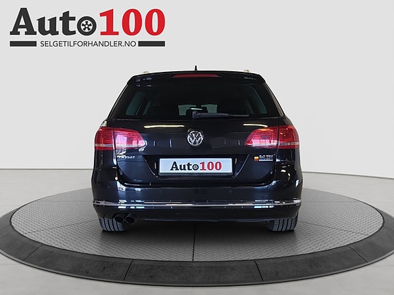 Volkswagen Passat 5 of 21