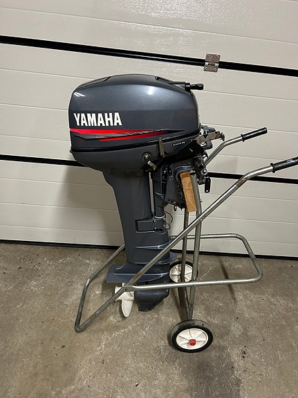 Yamaha 9.9 2007 lang stamme med NY Yamaha 703 kontrollboks og rorkult