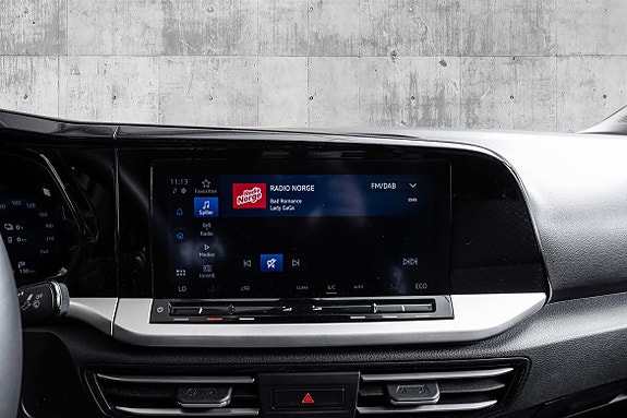 Ford Transit Connect 13 of 20