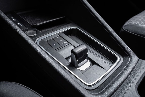 Ford Transit Connect 15 of 20