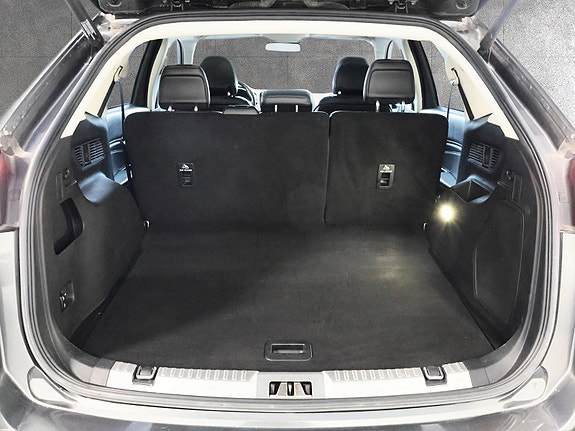Ford Edge 4 of 5