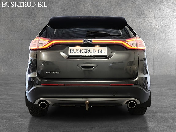 Ford Edge 3 of 5