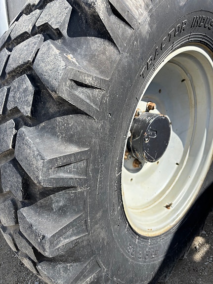 Nokia industrihjul, Valtra, kr 29 000,-