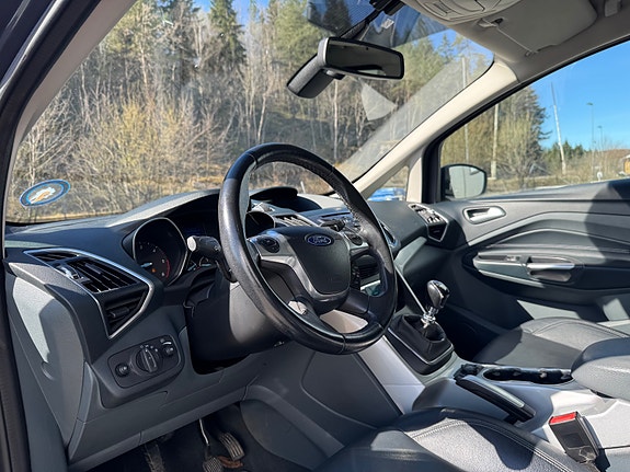 Ford Grand C-MAX 7 of 16