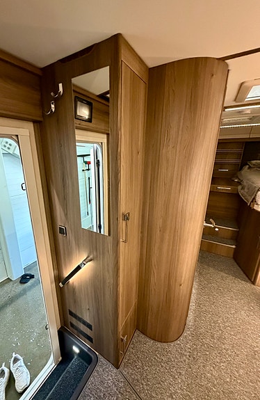 Bilde 22 av KABE ROYAL TM 780 LGB. Hengerfeste