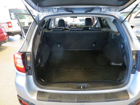 Subaru Outback 19 of 26