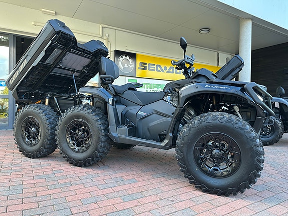 Can-Am Outlander Max 6x6 Backcountry 1000R 4 of 12