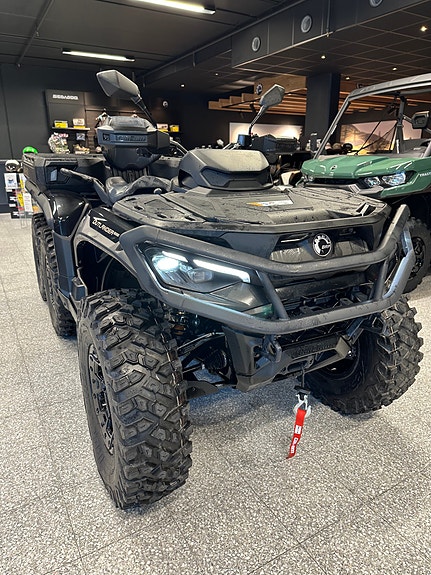 Can-Am Outlander Max 6x6 Backcountry 1000R 9 of 12
