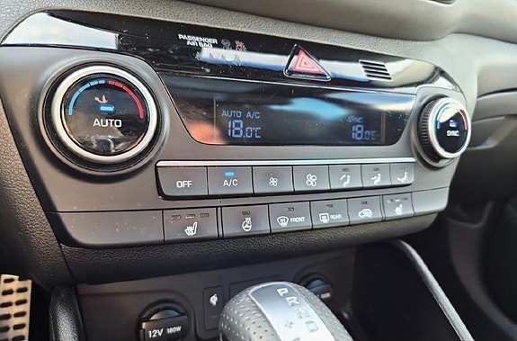Hyundai Tucson 16 of 26