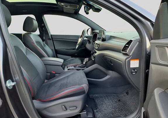 Hyundai Tucson 9 of 26