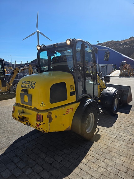 Wacker Neuson WL37 5 of 5