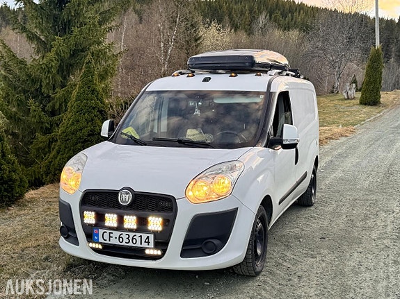 Fiat DOBLO Unik Campervan med Solcelle og Webasto (App) | 200W Solar | Nyservert | Klar for tur!