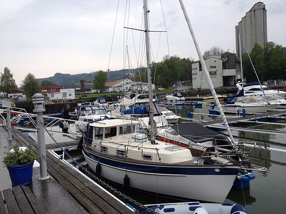 Godt vedlikeholdt Hallberg Rassy 94 Kutter 2 of 5