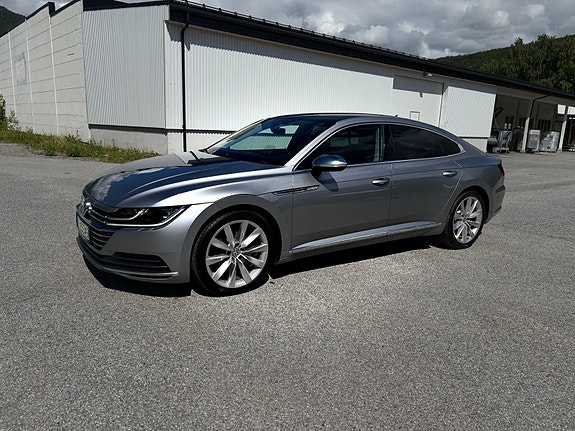 Volkswagen Arteon 4 of 5