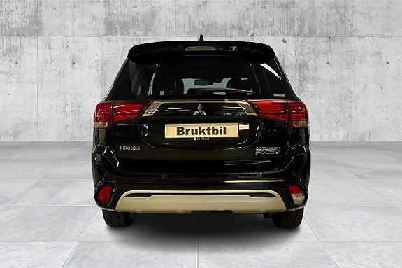 Mitsubishi Outlander 4 of 5