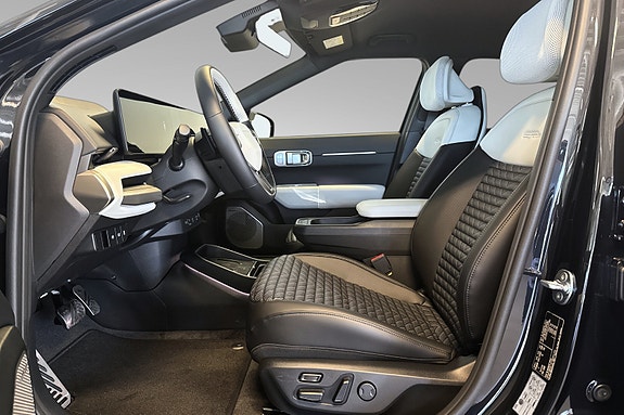 Kia EV4 8 of 20