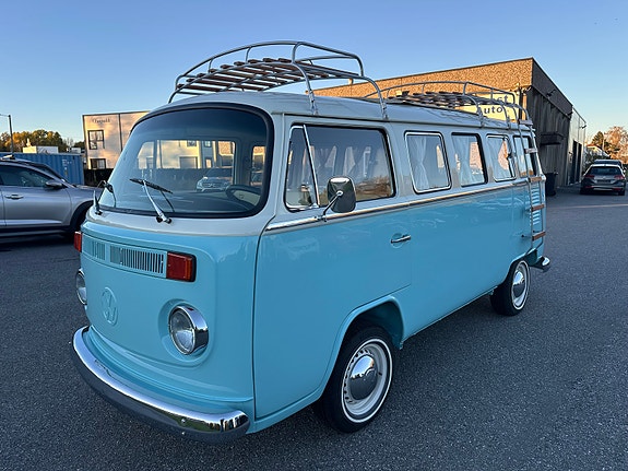 Volkswagen Caravelle
