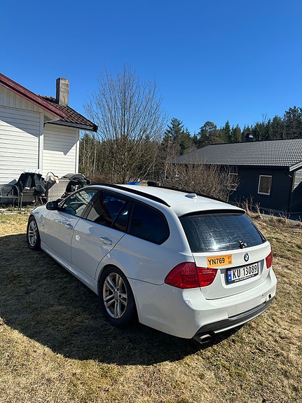 BMW 318i 4 of 14