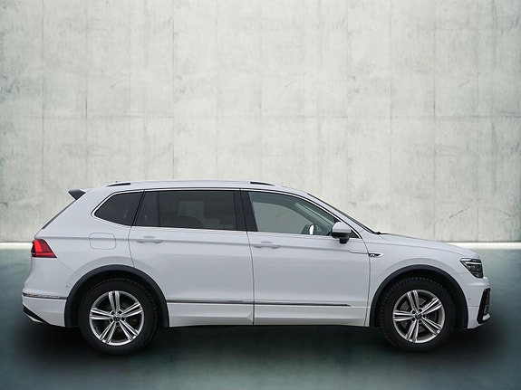 Volkswagen Tiguan Allspace 6 of 19