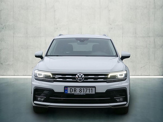 Volkswagen Tiguan Allspace 8 of 19