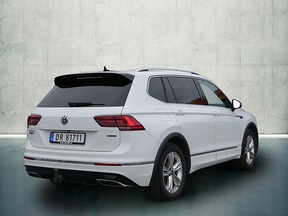 Volkswagen Tiguan Allspace 5 of 5