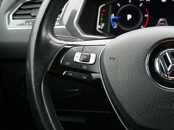 Volkswagen Tiguan Allspace 13 of 19