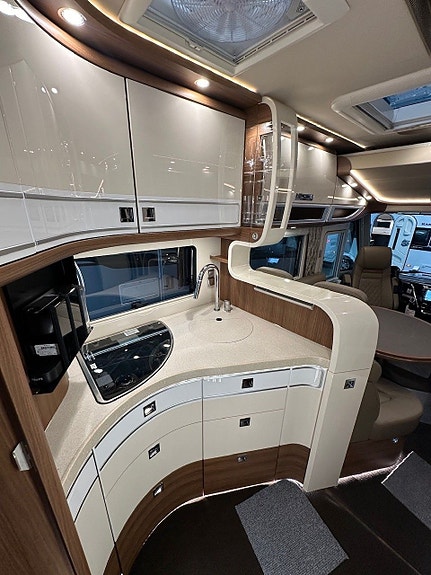 Bilde 25 av Carthago I 50 LE S-PLUS 6,7T. Bakhjulsdrift.