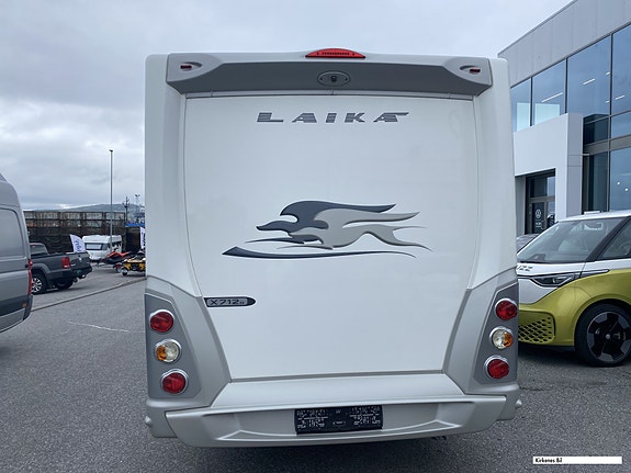 Laika X 712R 4 of 5