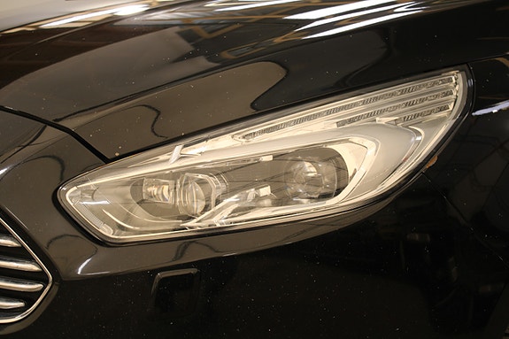 Ford Galaxy 19 of 30