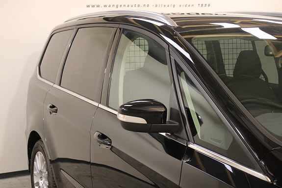 Ford Galaxy 12 of 30
