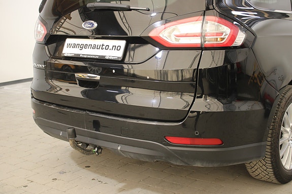 Ford Galaxy 14 of 30