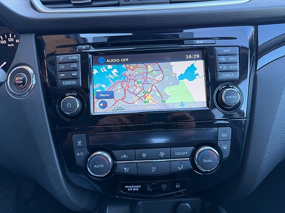 Nissan Qashqai 24 of 30