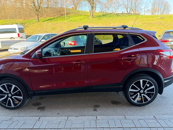 Nissan Qashqai 4 of 30