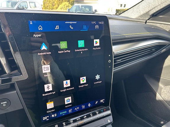 Renault Scenic E-Tech 28 of 30