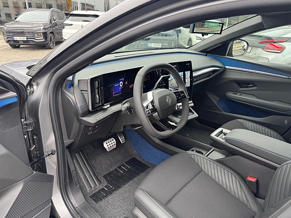 Renault Megane 14 of 30