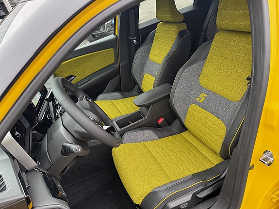 Renault 5 E-Tech 18 of 30