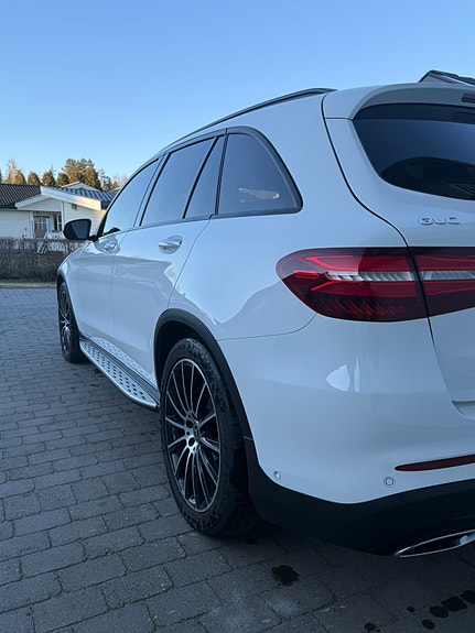 Mercedes-Benz GLC220 d 7 of 20
