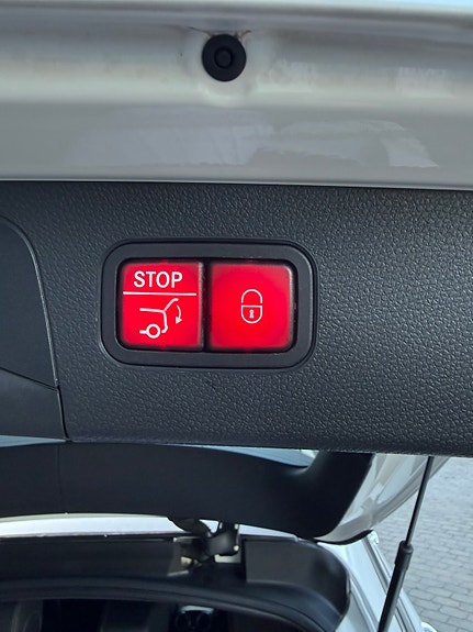 Mercedes-Benz GLC220 d 16 of 20