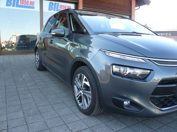 Citroen C4 Picasso 11 of 30