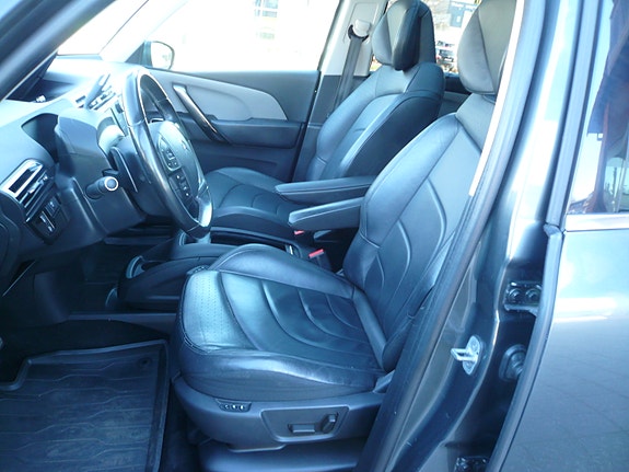 Citroen C4 Picasso 29 of 30