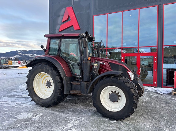 Valtra N163 Direct 2013, kr 569 000,-