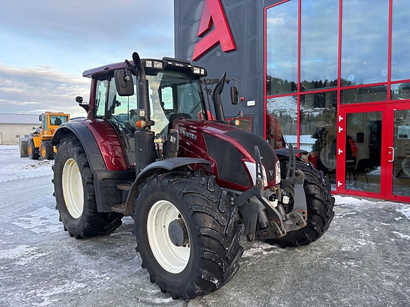 Valtra N163 Direct