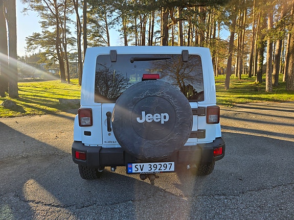 Jeep Wrangler 4 of 27