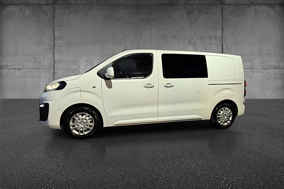 Opel Vivaro 4 of 5