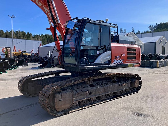 Til salgs: Hitachi ZX 300 LC-6 - 2016 - Gravemaskin | FINN.no