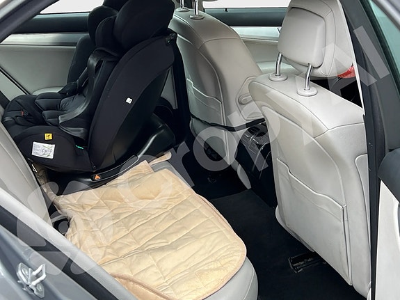 Mercedes-Benz C180 13 of 24