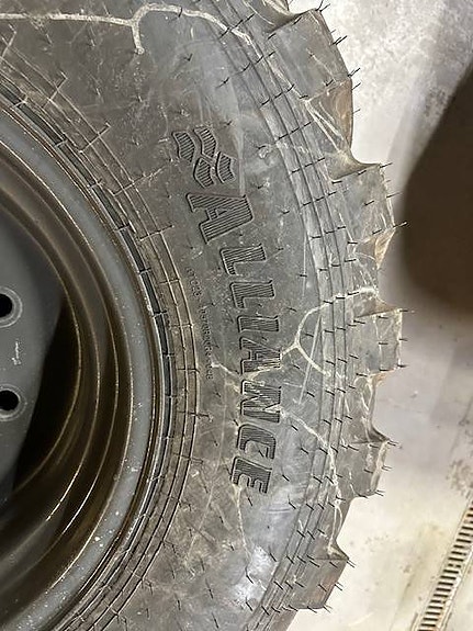 Andre Alliance 405/70R20 5 of 5